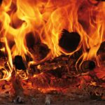 Bien allumer son feu dans un foyer fermé