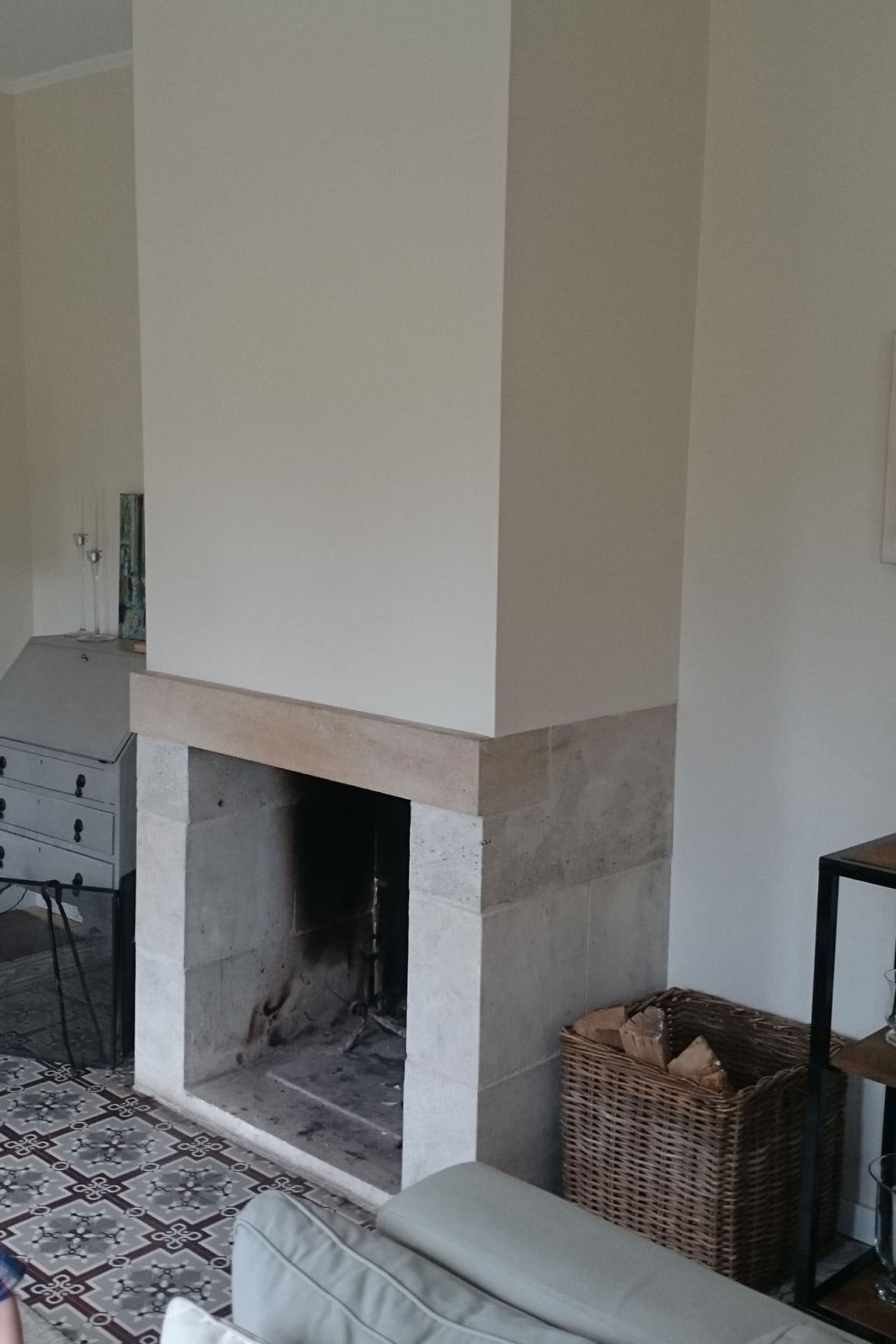 Cheminée ouverte en rénovation au Mesnil-Esnard