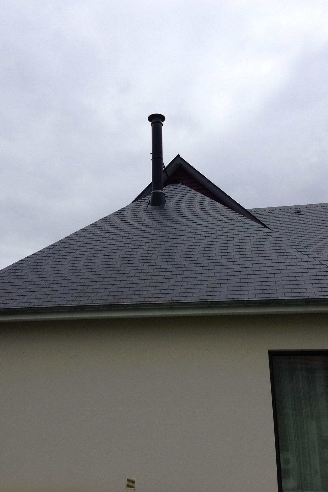 Cheminée gaz panoramique avec habillage écran TV Bourg-Achard
