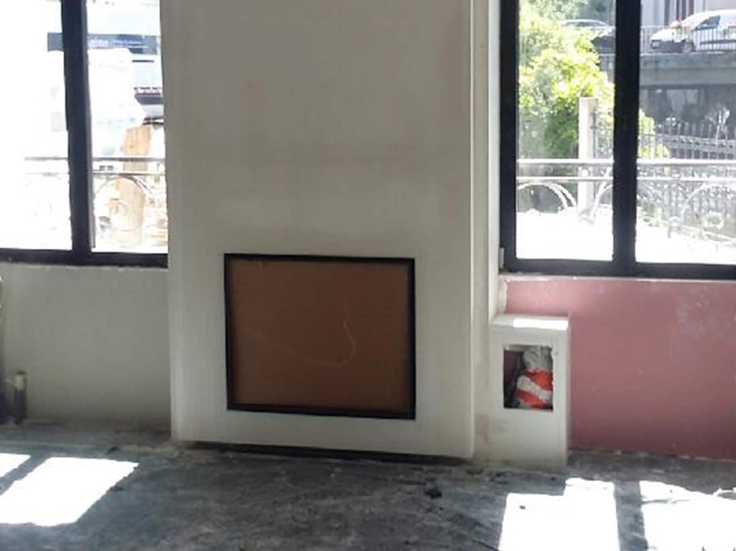 Foyer à gaz dans un hôtel à Pacy-sur-Eure
