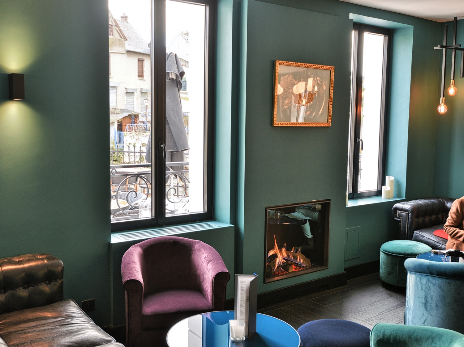 Foyer à gaz dans un hôtel à Pacy-sur-Eure