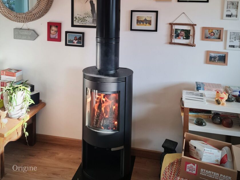 Pose d'un poêle à bois dans un logement à Maromme