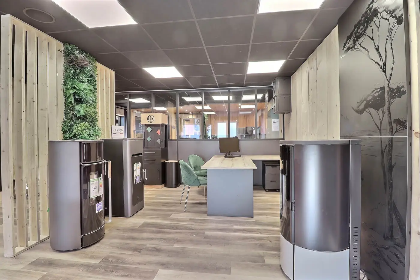 Showroom Origine à Bois-Guillaume : espace conseil et poêles à granulés